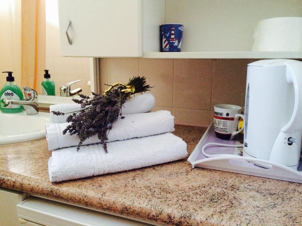 Guest House Zaninovic Хвар Стая снимка