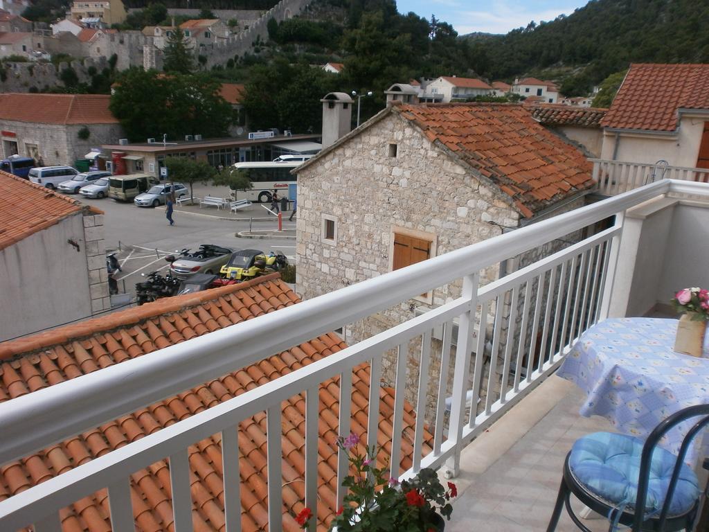 Guest House Zaninovic Хвар Стая снимка